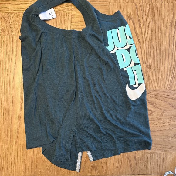 Nike Women's Just Do It Tank - Small - Picture 5 of 5